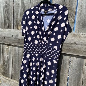 Dress Navy & Cream